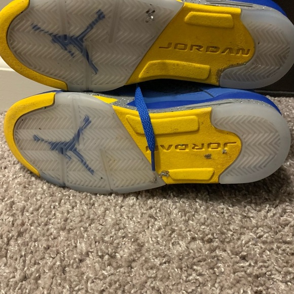 Air Jordan 5 Retro 'Laney' 2019 - Picture 6 of 7